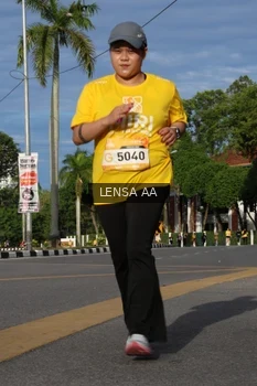 Runner Photo 1990687