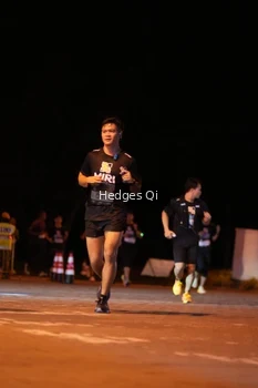 Runner Photo 1990742