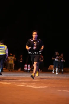 Runner Photo 1990743