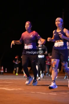 Runner Photo 1990780