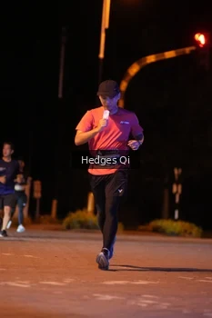 Runner Photo 1990802