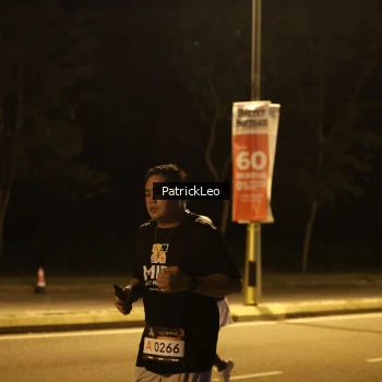 Runner Photo 1990803