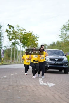 Runner Photo 1992013