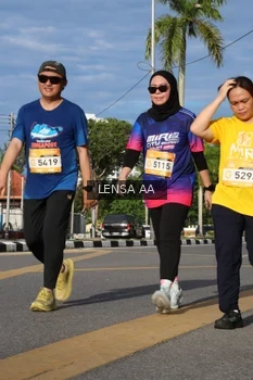 Runner Photo 1992069