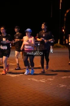 Runner Photo 1992106