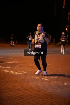 Runner Photo 1992111