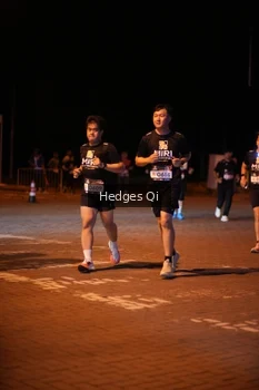 Runner Photo 1992129