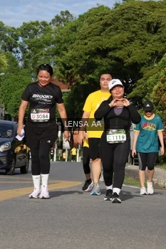 Runner Photo 1994891