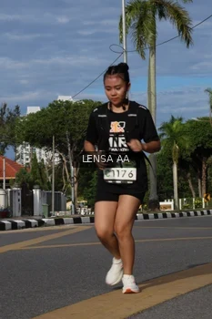 Runner Photo 1994995