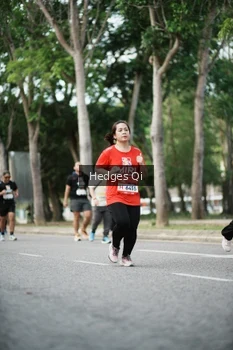 Runner Photo 1995942