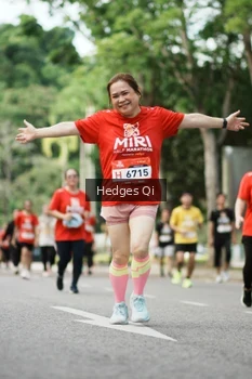 Runner Photo 1996085