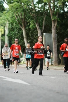 Runner Photo 1996094