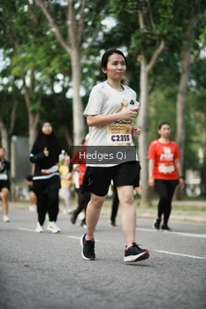 Runner Photo 1996112
