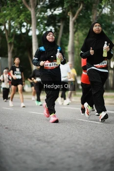 Runner Photo 1996113