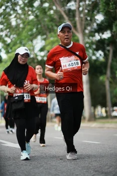Runner Photo 1996123