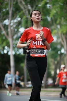 Runner Photo 1996127
