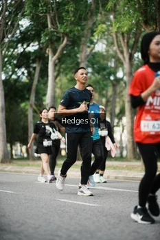 Runner Photo 1996178