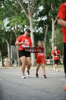 Runner Photo 1996190
