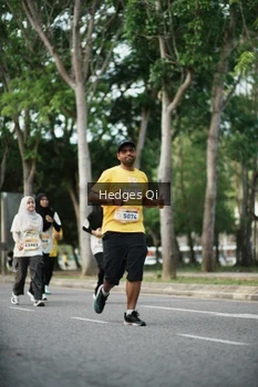 Runner Photo 1996215
