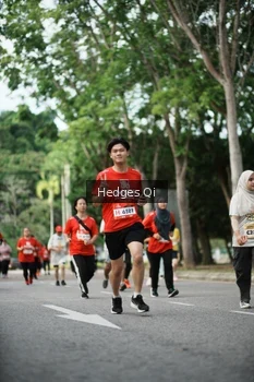 Runner Photo 1996218