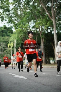Runner Photo 1996219