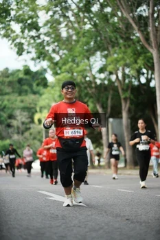 Runner Photo 1996228