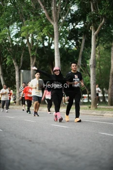 Runner Photo 1996284