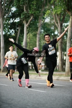 Runner Photo 1996286