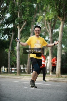Runner Photo 1996296
