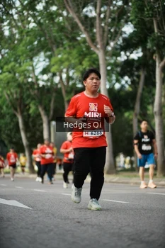 Runner Photo 1996372