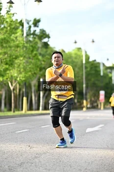 Runner Photo 1997260