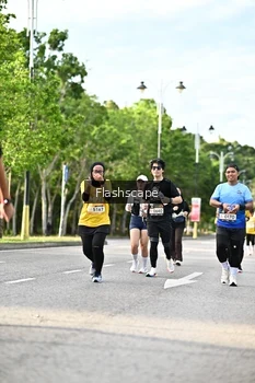 Runner Photo 1997266