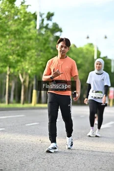 Runner Photo 1997272