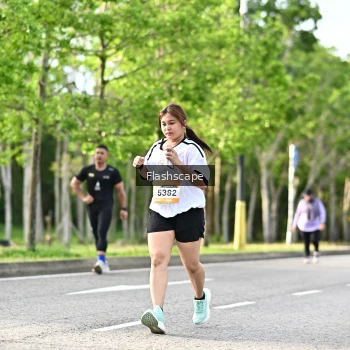 Runner Photo 1997279