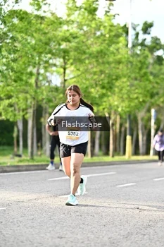 Runner Photo 1997280