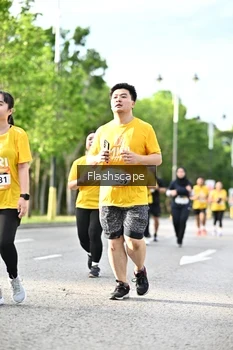Runner Photo 1997296