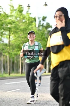 Runner Photo 1997333