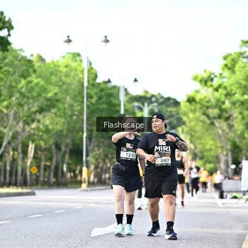 Runner Photo 1997343