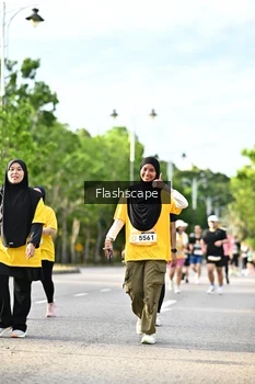 Runner Photo 1997384