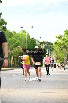 Runner Photo 1997388