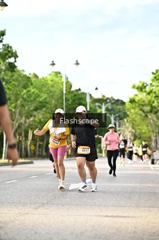 Runner Photo 1997389