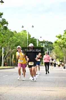 Runner Photo 1997390