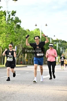Runner Photo 1997393