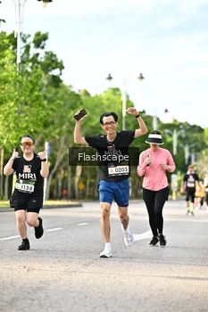 Runner Photo 1997394