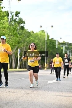 Runner Photo 1997435