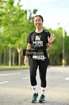 Runner Photo 1997442