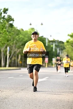 Runner Photo 1997444
