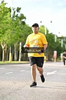 Runner Photo 1997446