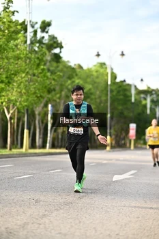 Runner Photo 1997456