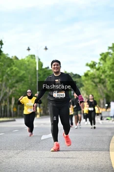Runner Photo 1997467